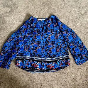 Long sleeve, royal blue blouse.